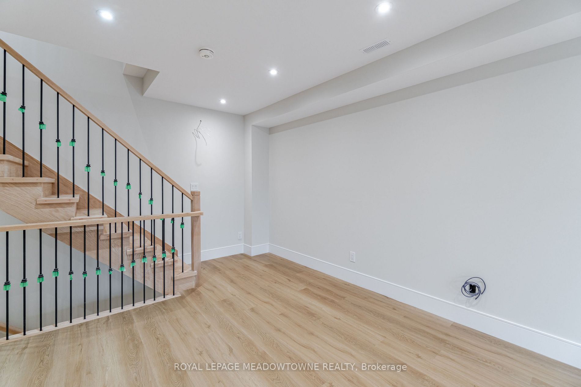 218 Lippincott St, #Unit 2