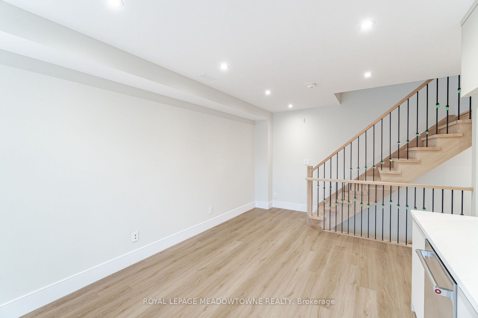 218 Lippincott St, #Unit 3