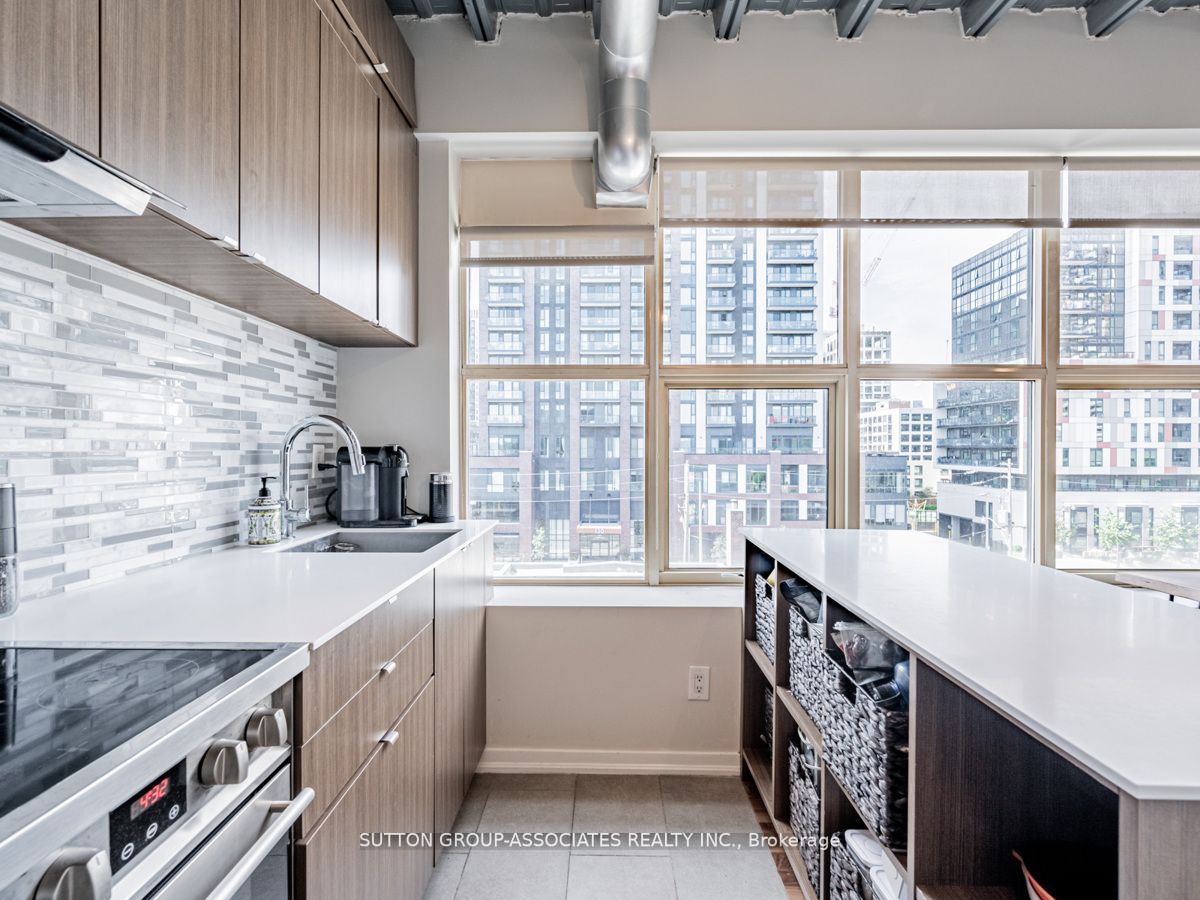 736 Dundas Street E, #507