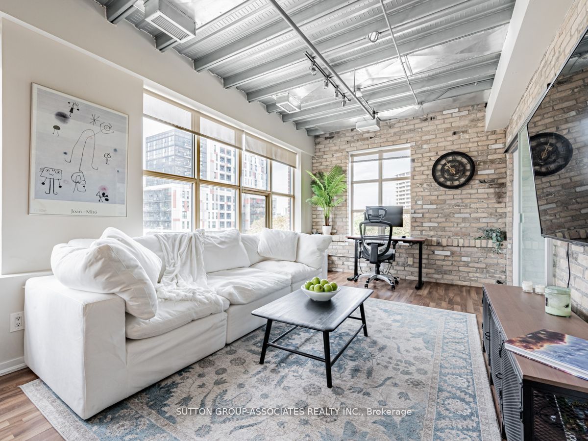 736 Dundas Street E, #507
