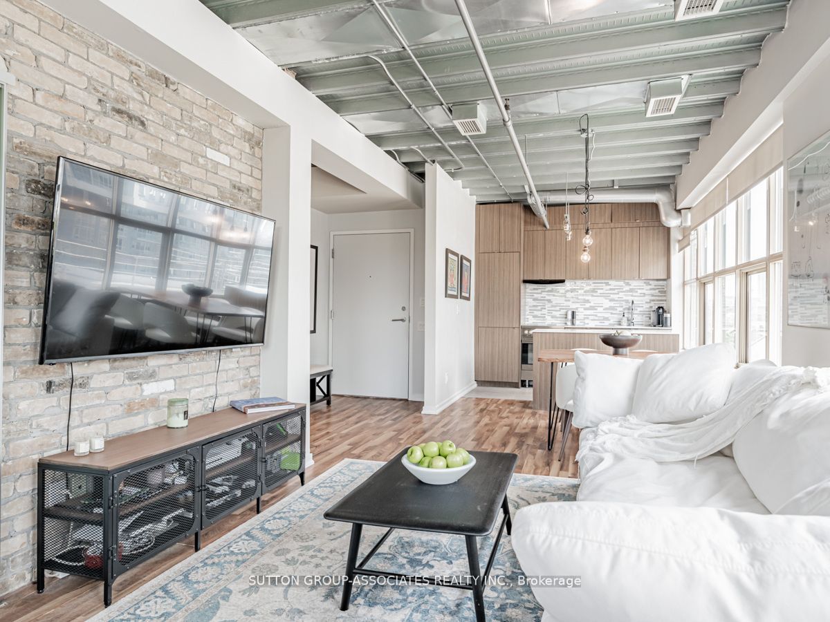 736 Dundas Street E, #507