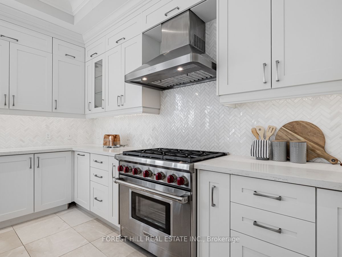 85 Kingsdale Ave