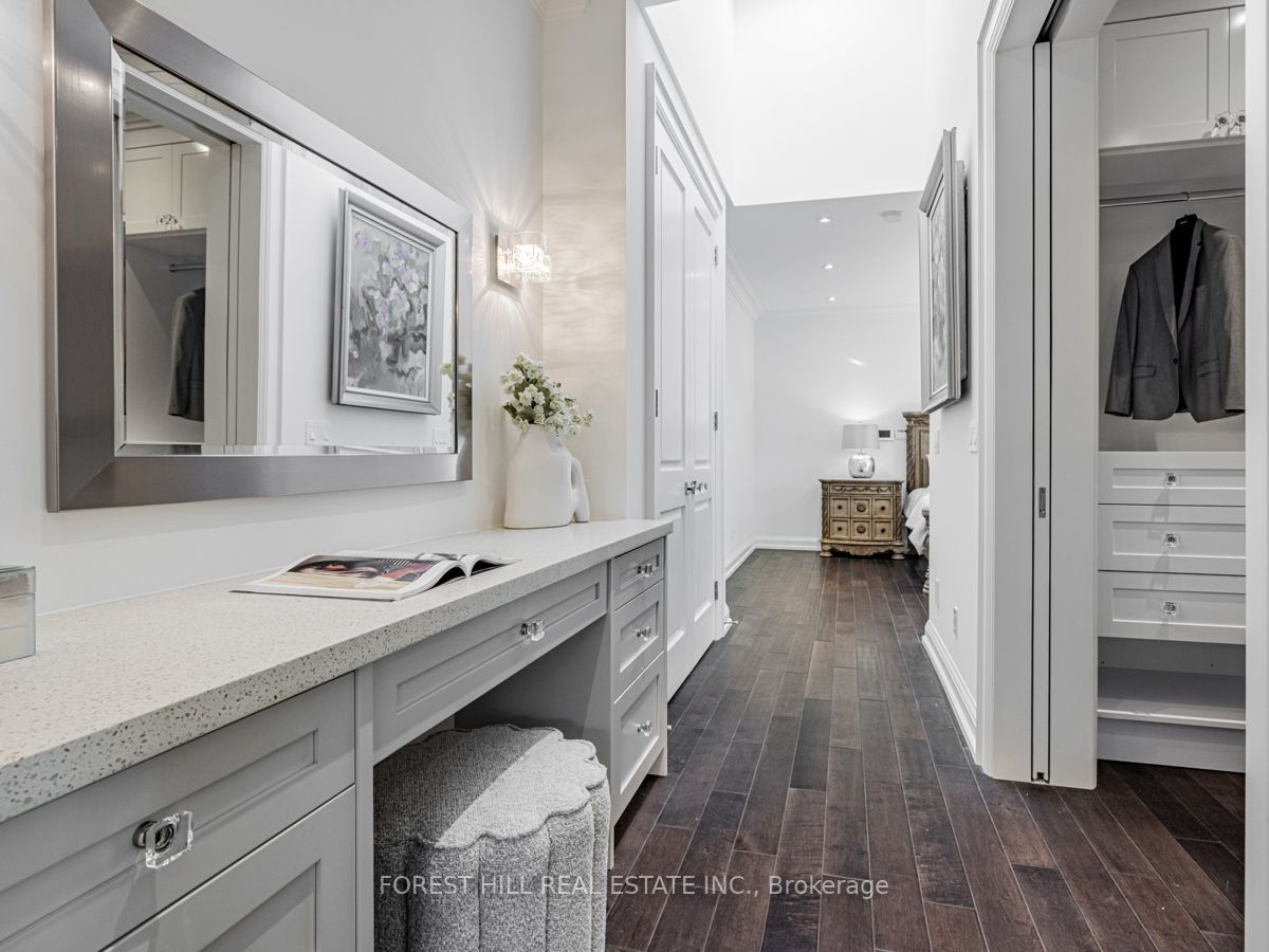85 Kingsdale Ave