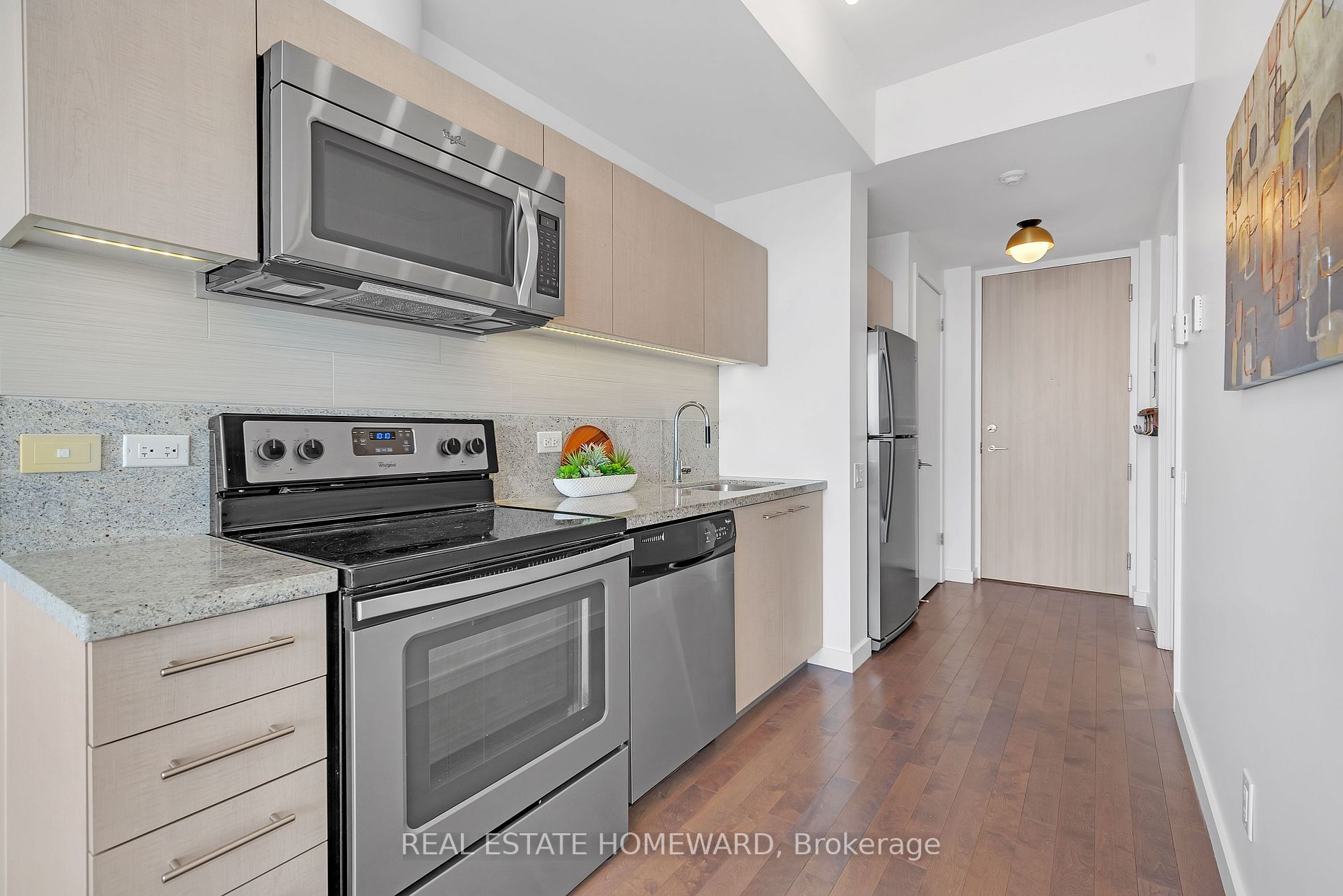 70 Distillery Lane, #3405