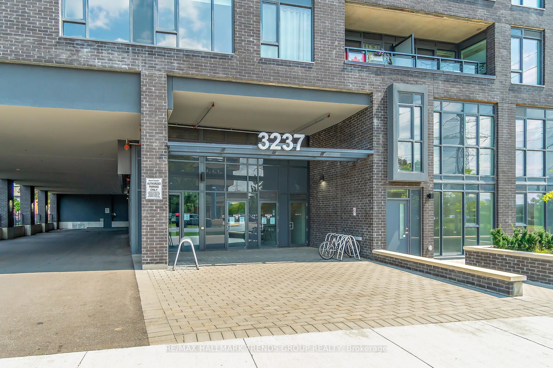 3237 Bayview Ave W, #Ph 1303