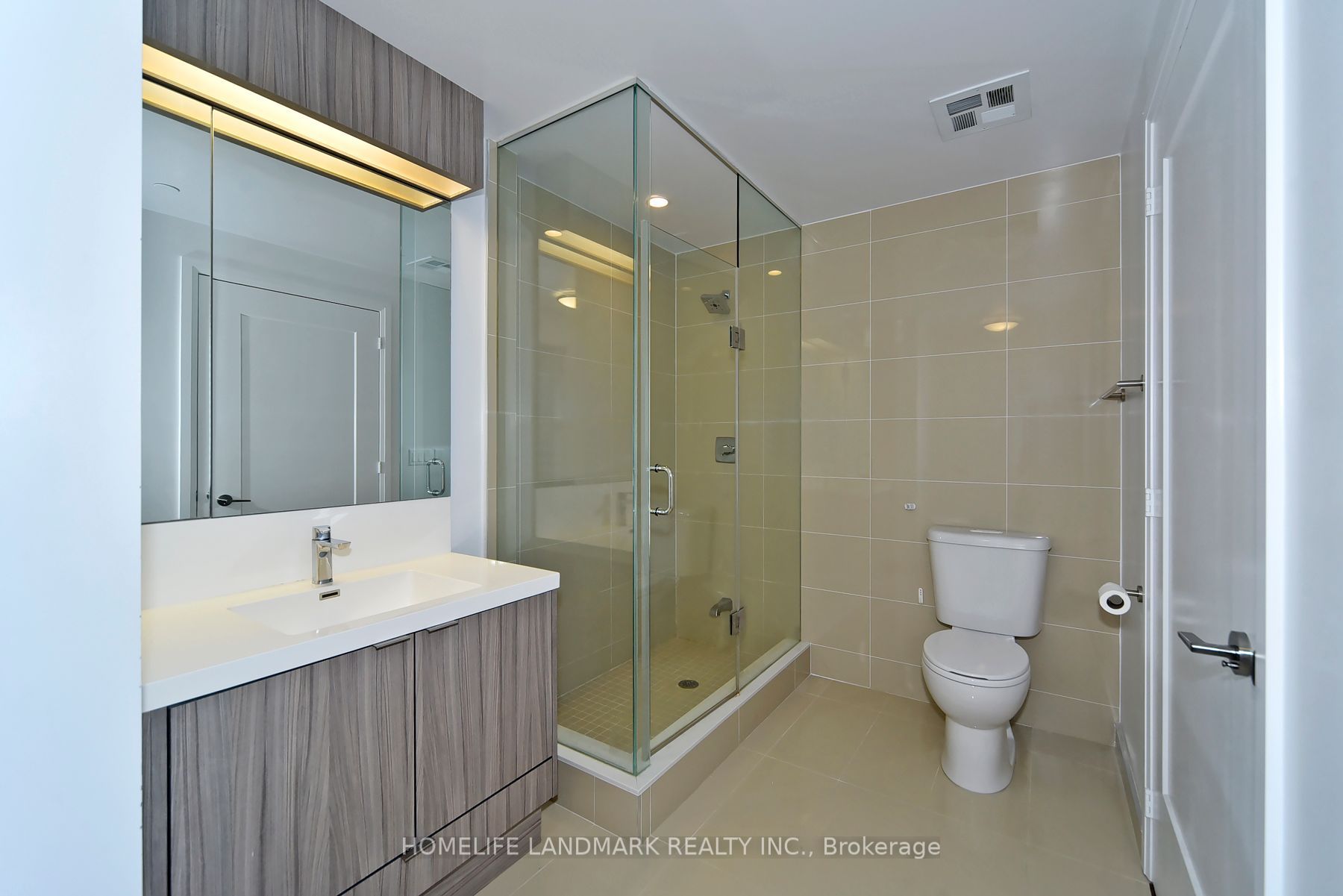 101 Erskine Ave, #1814
