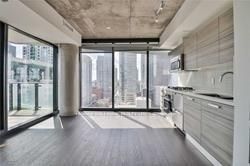 224 King St W, #1407