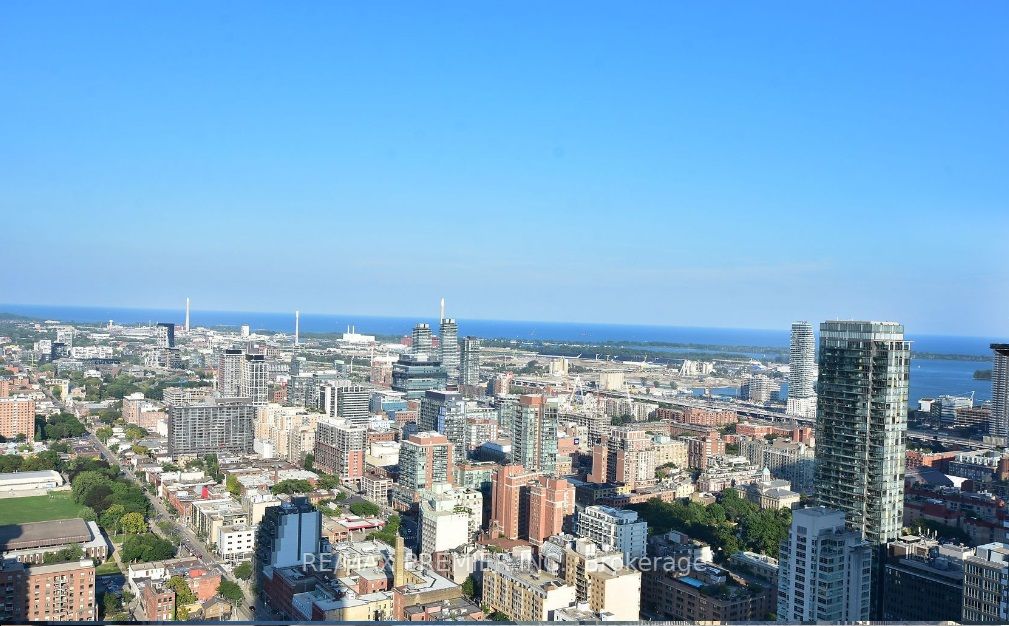 197 Yonge St, #5502