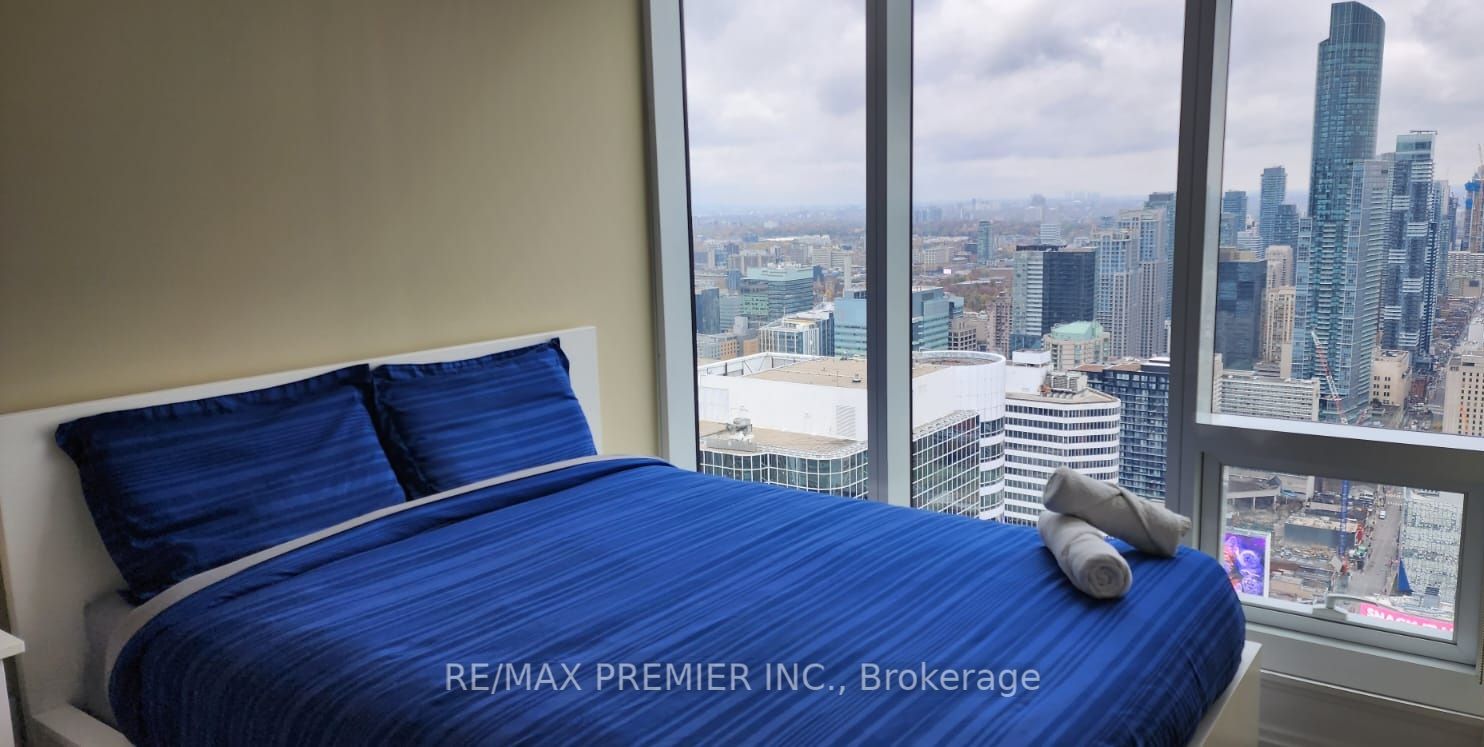 197 Yonge St, #5502