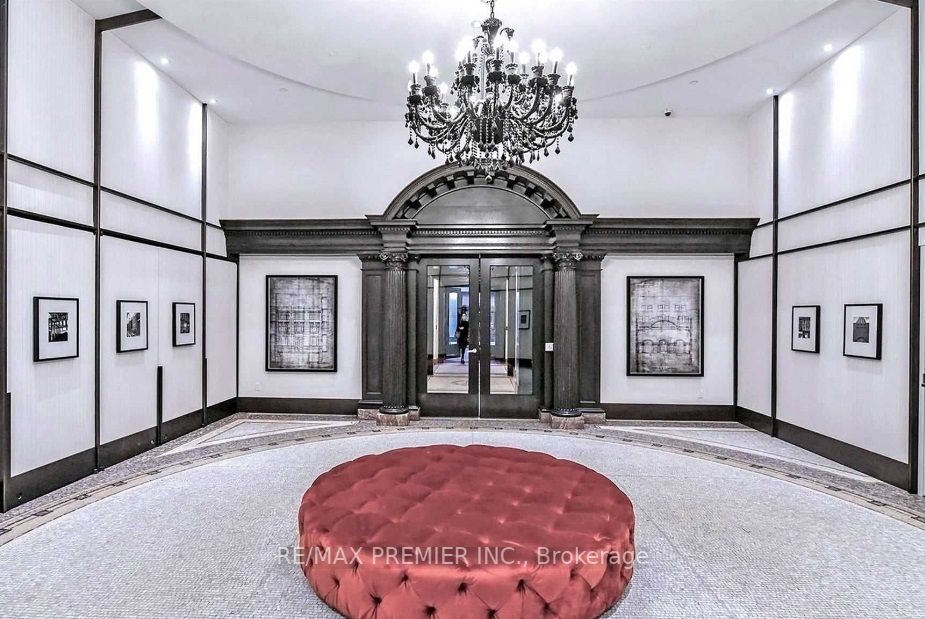 197 Yonge St, #5502