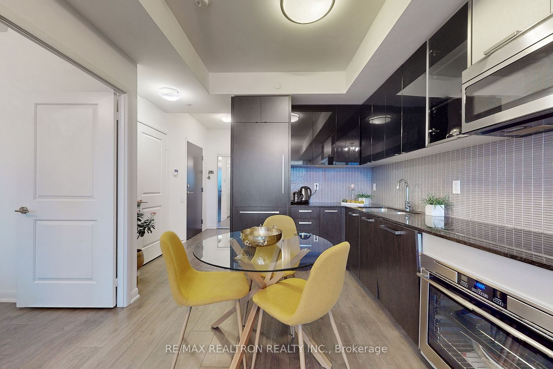 5162 Yonge St, #3308