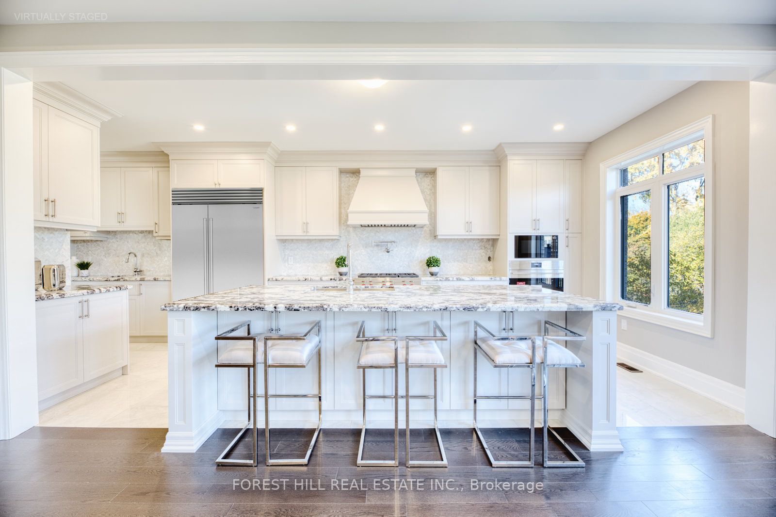 7 Becky Cheung Court E