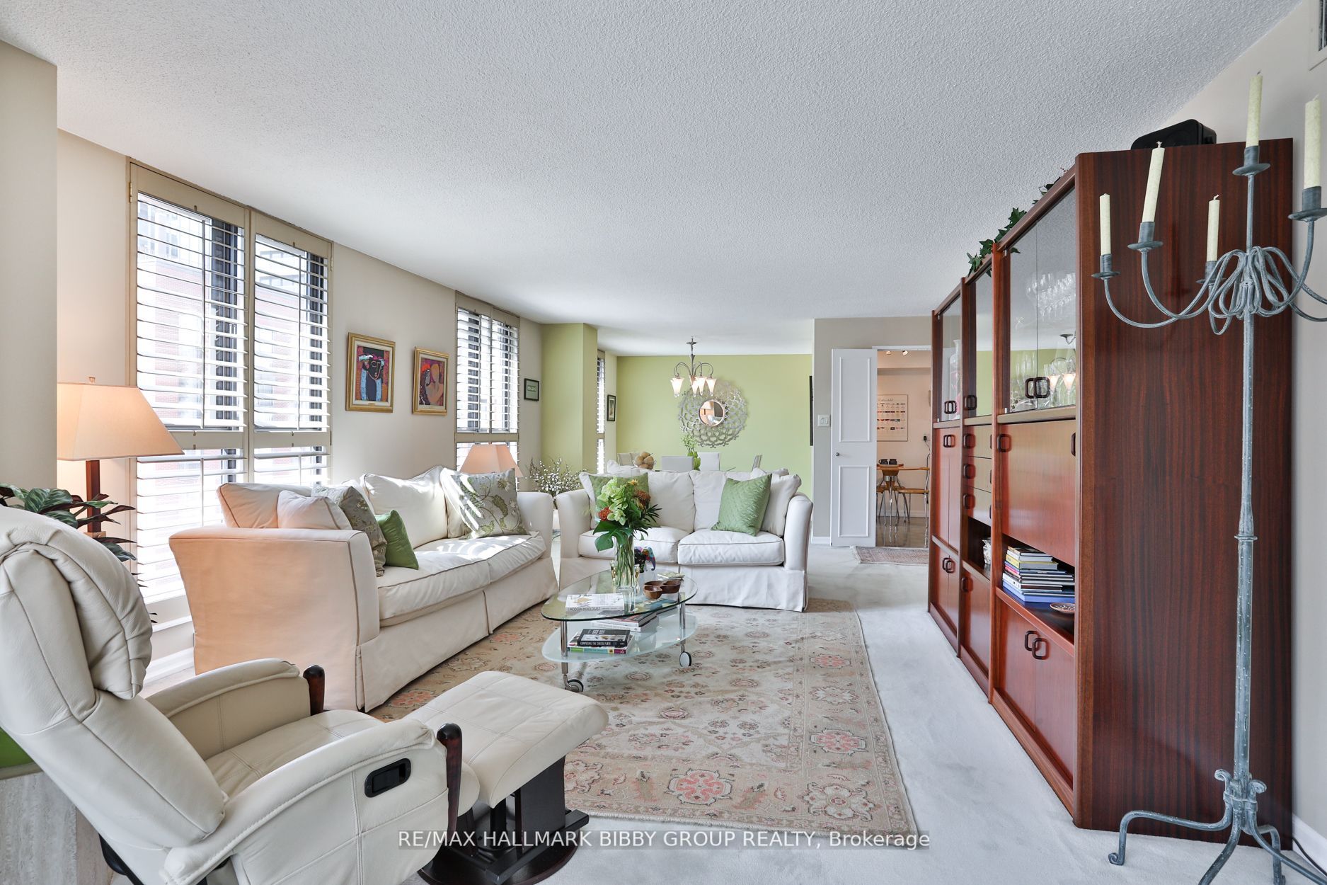 35 Church St, #703