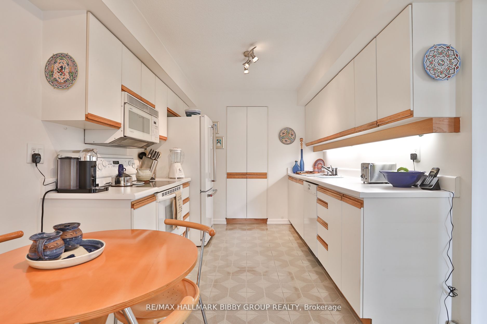 35 Church St, #703