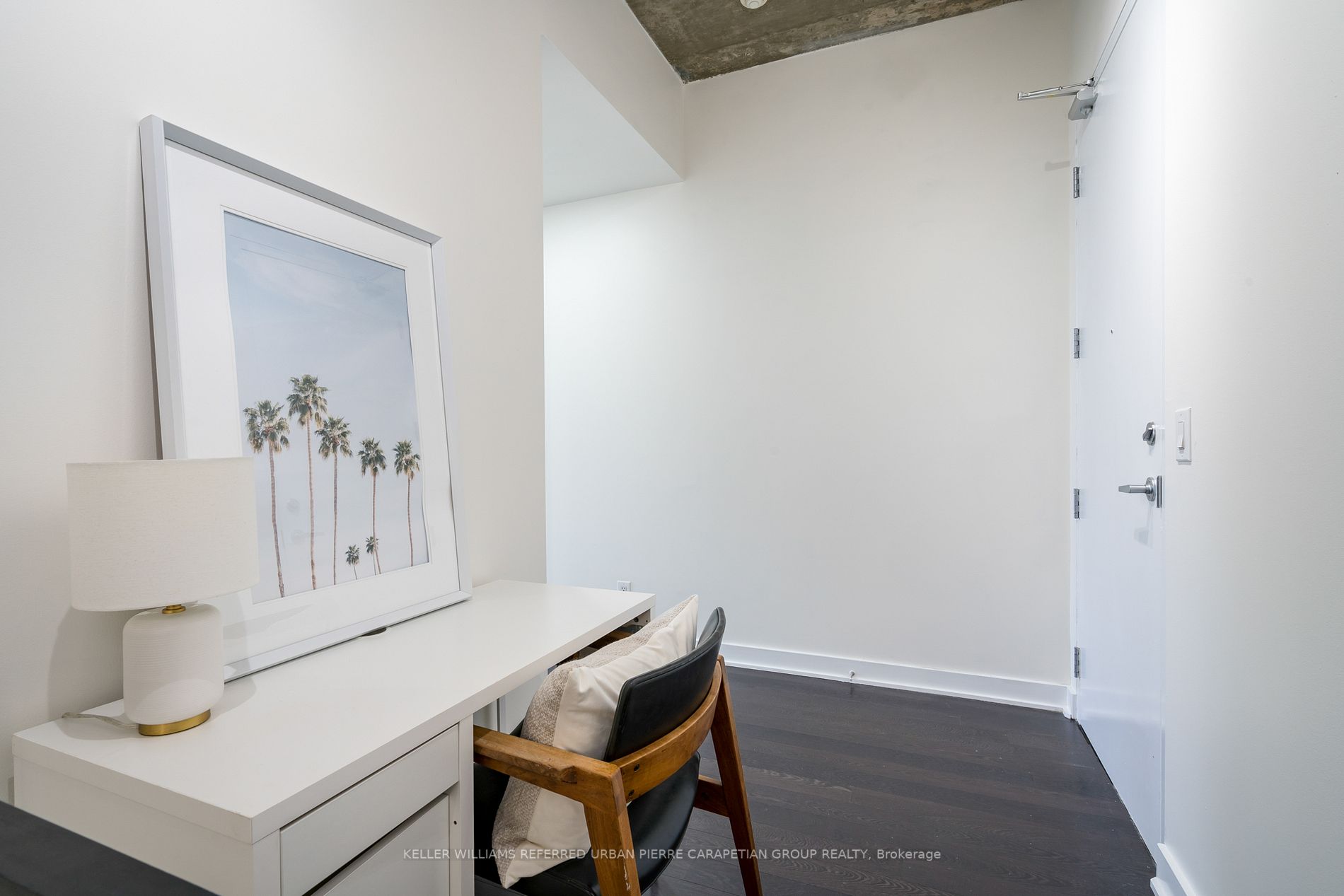 60 Bathurst Street, #PH 1008