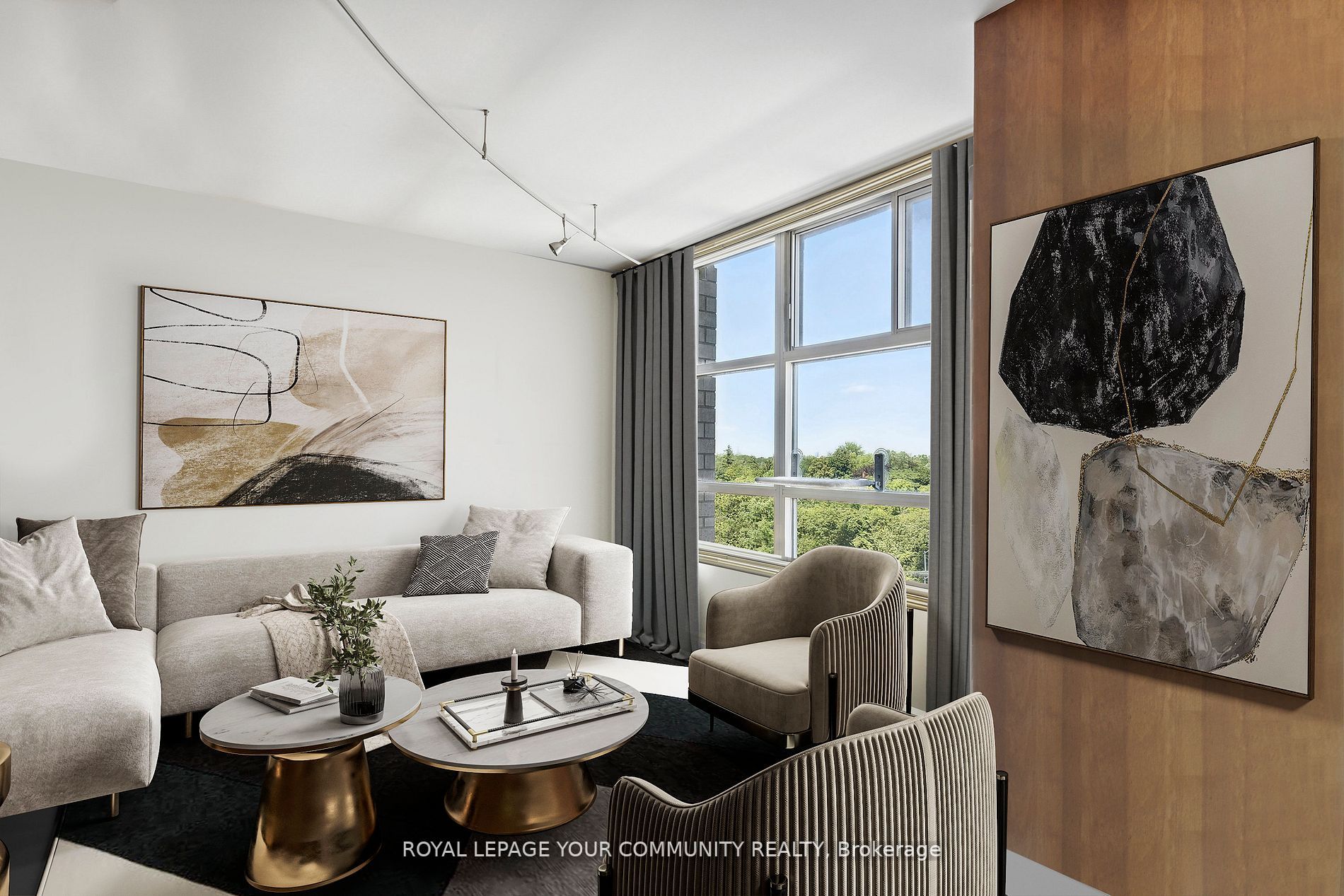 409 Bloor St E, #602