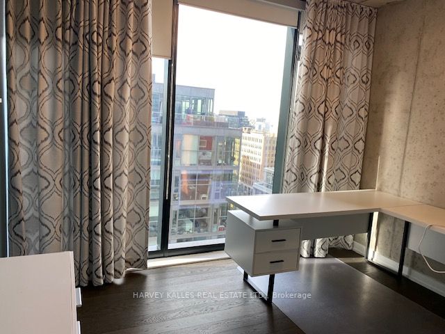 11 Charlotte St, #1502