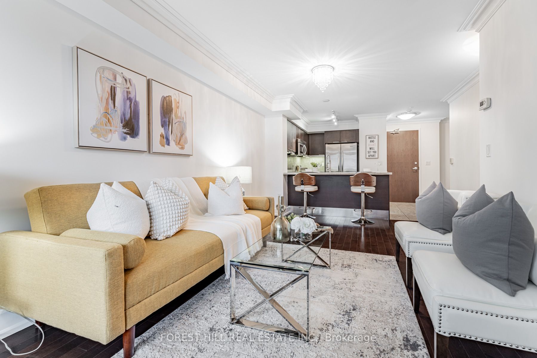 650 Sheppard Ave E, #317