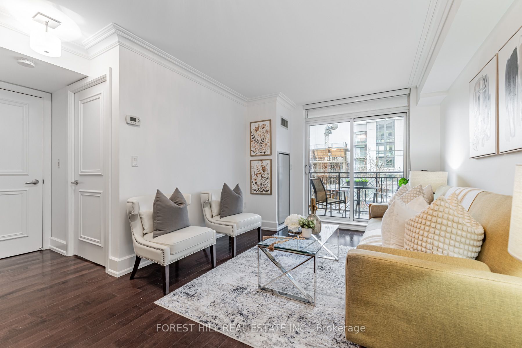 650 Sheppard Ave E, #317