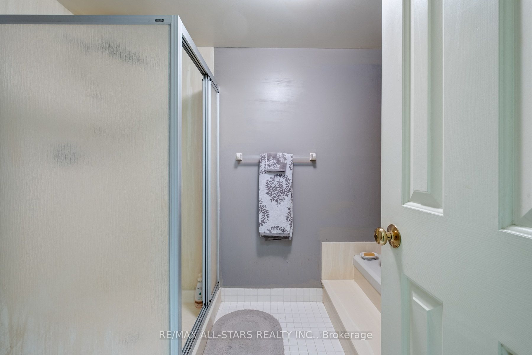 131 Beecroft Rd, #804
