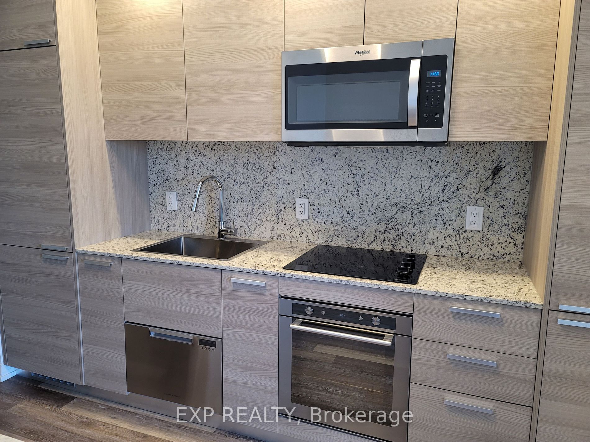 75 Canterbury Pl, #1808