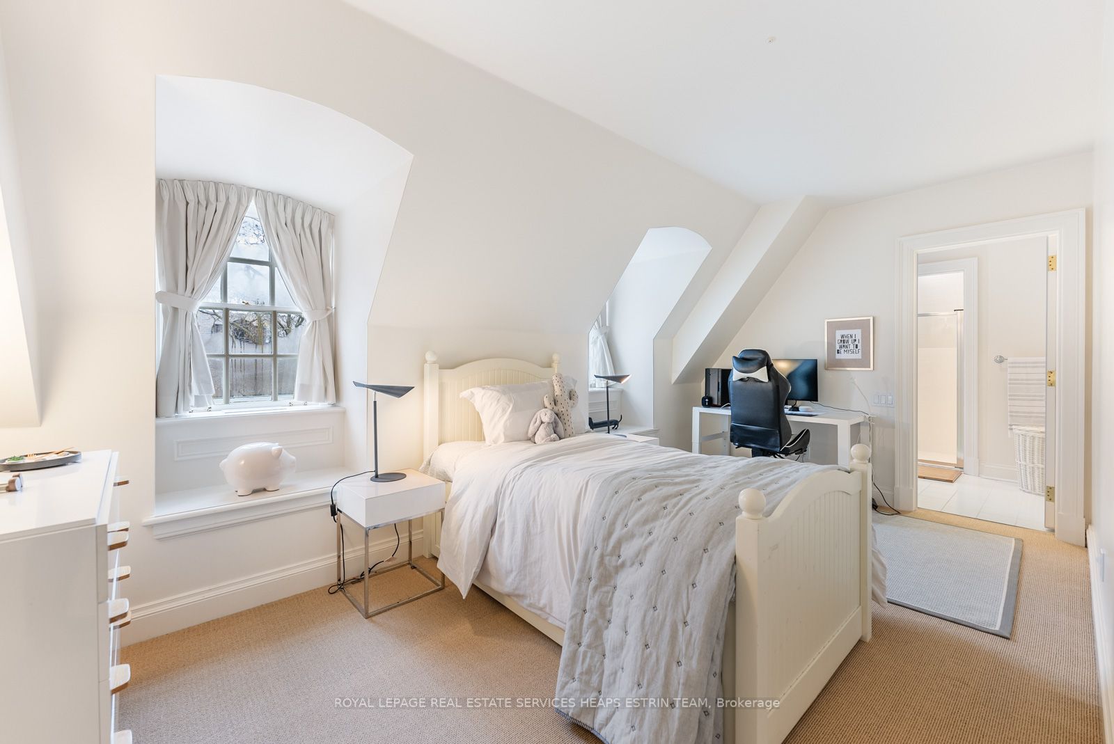 52 Rosedale Rd