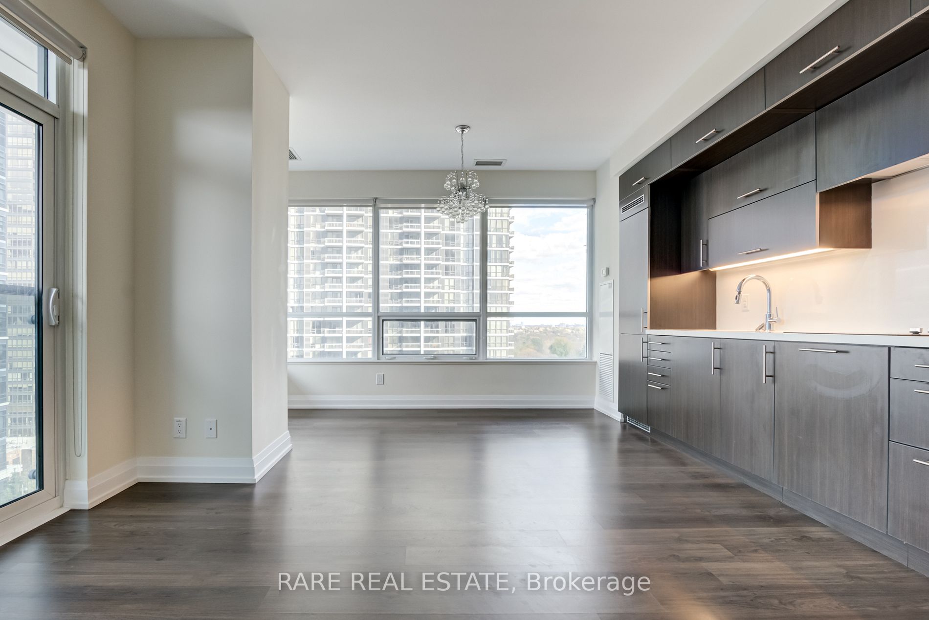 2 Anndale Dr, #905