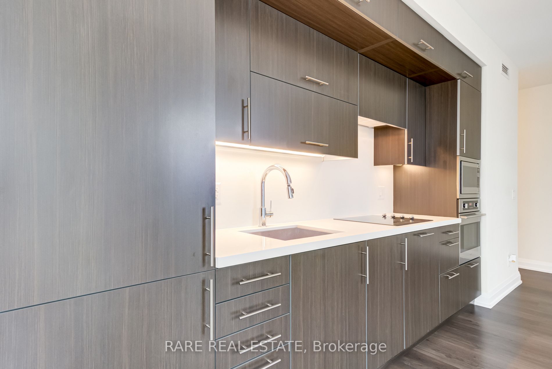 2 Anndale Dr, #905
