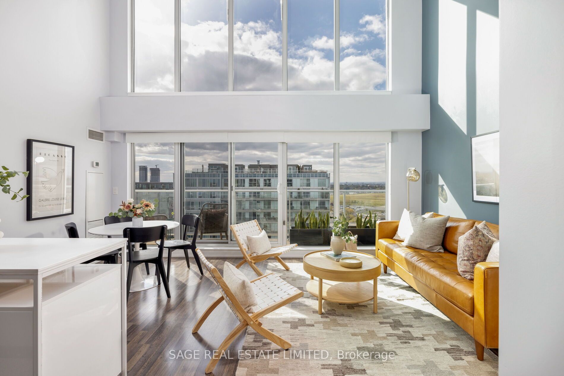 555 Wilson Ave, #Ph1401