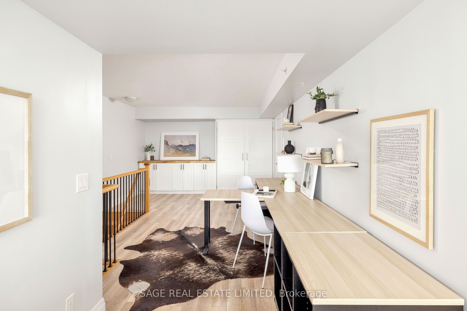 555 Wilson Ave, #Ph1401