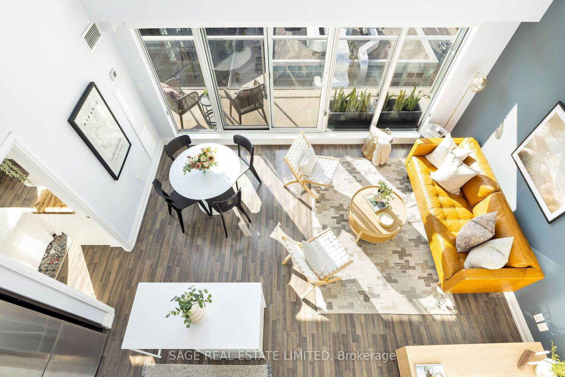 555 Wilson Ave, #Ph1401