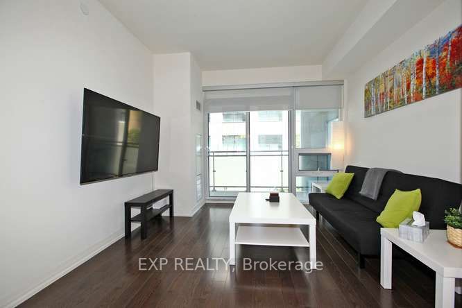 460 Adelaide St E, #525