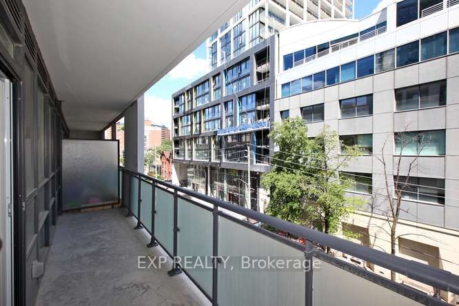 460 Adelaide St E, #525