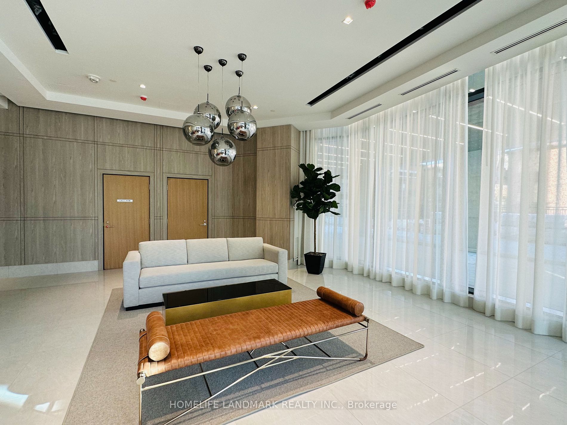 250 Lawrence Ave W, #326