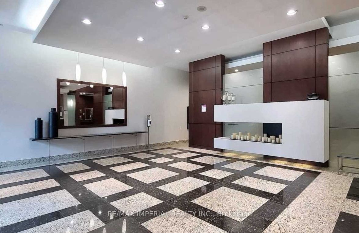 18 Parkview Ave, #1507