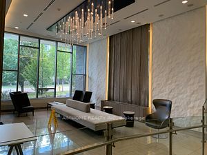 28 Avondale Avenue, #309