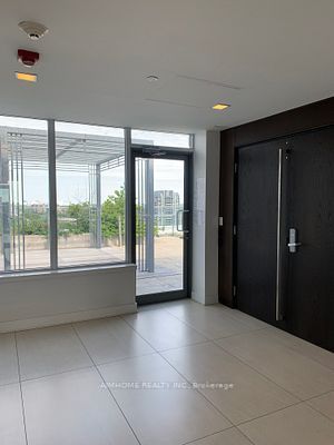 28 Avondale Avenue, #309