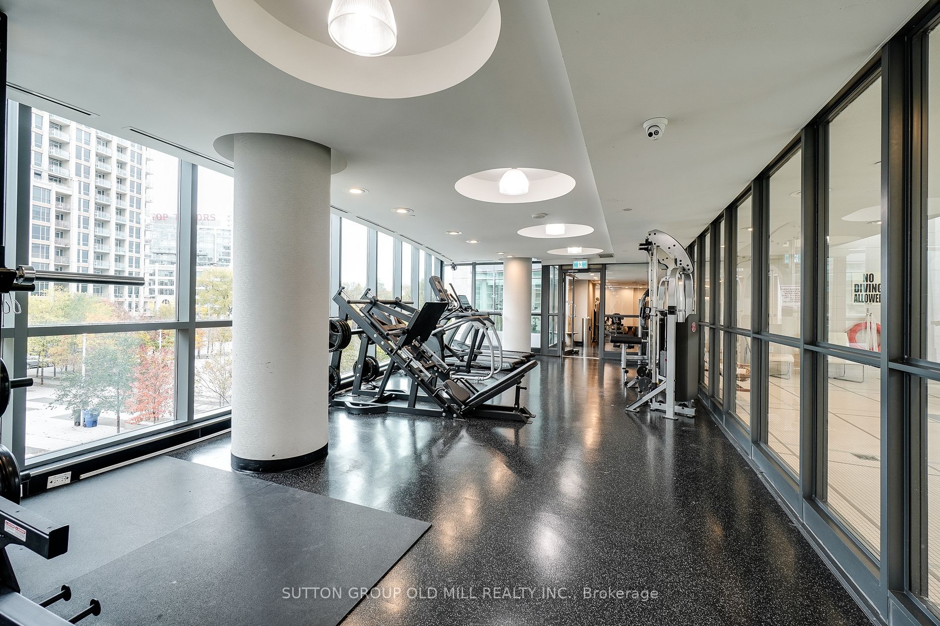 209 Fort York Blvd, #180