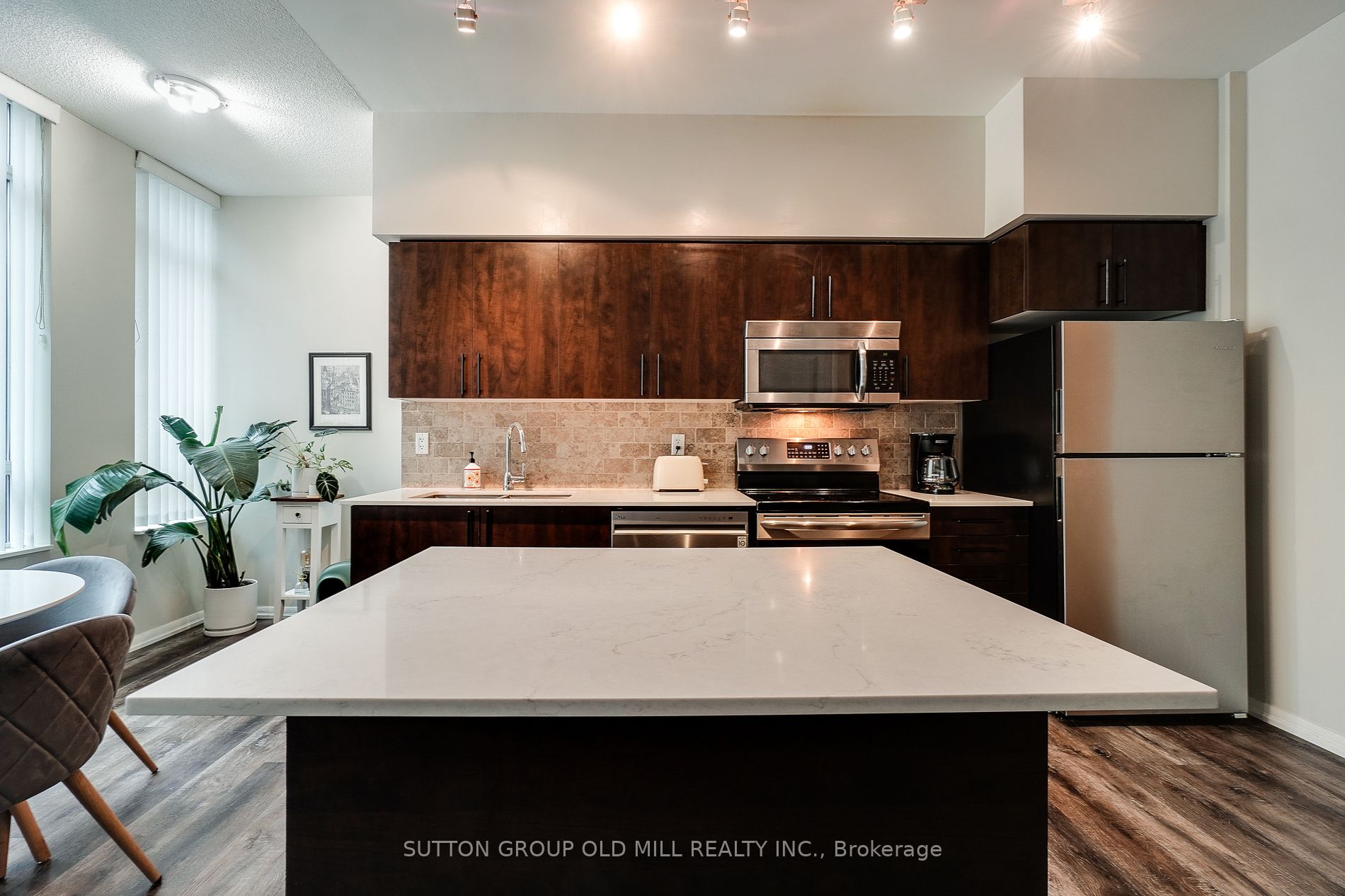 209 Fort York Blvd, #180