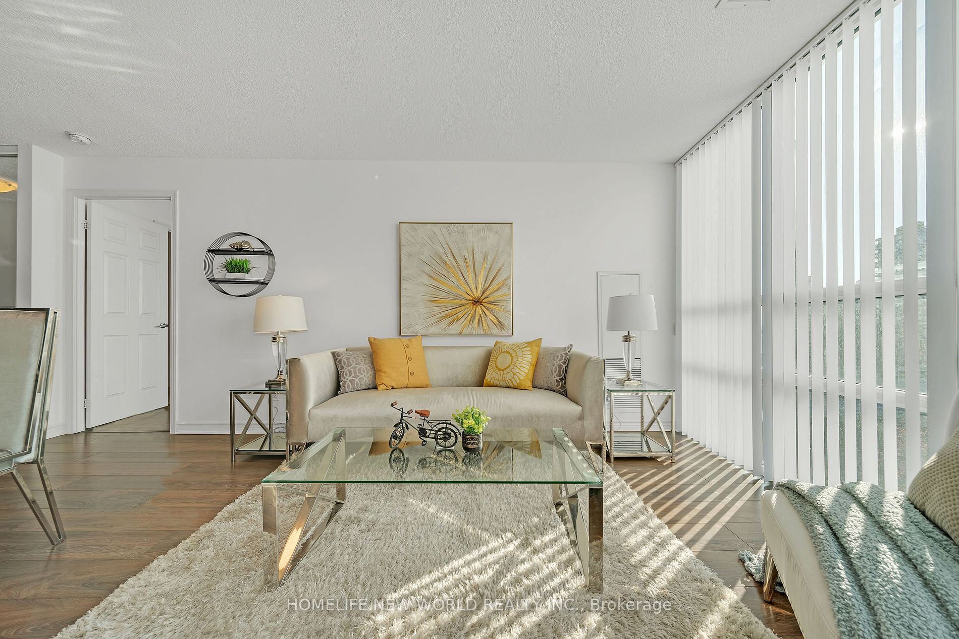 25 Lower Simcoe St, #1517