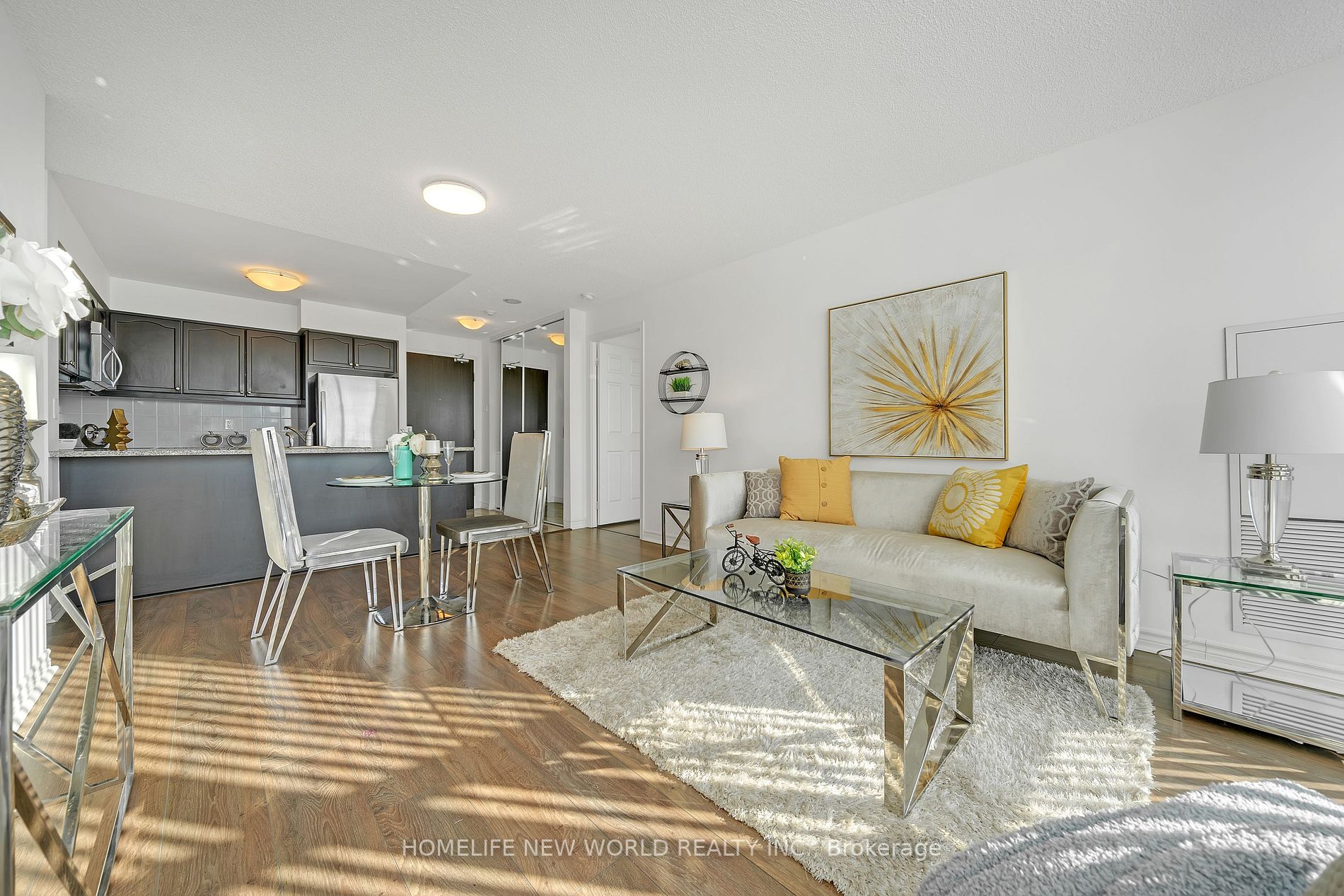 25 Lower Simcoe St, #1517