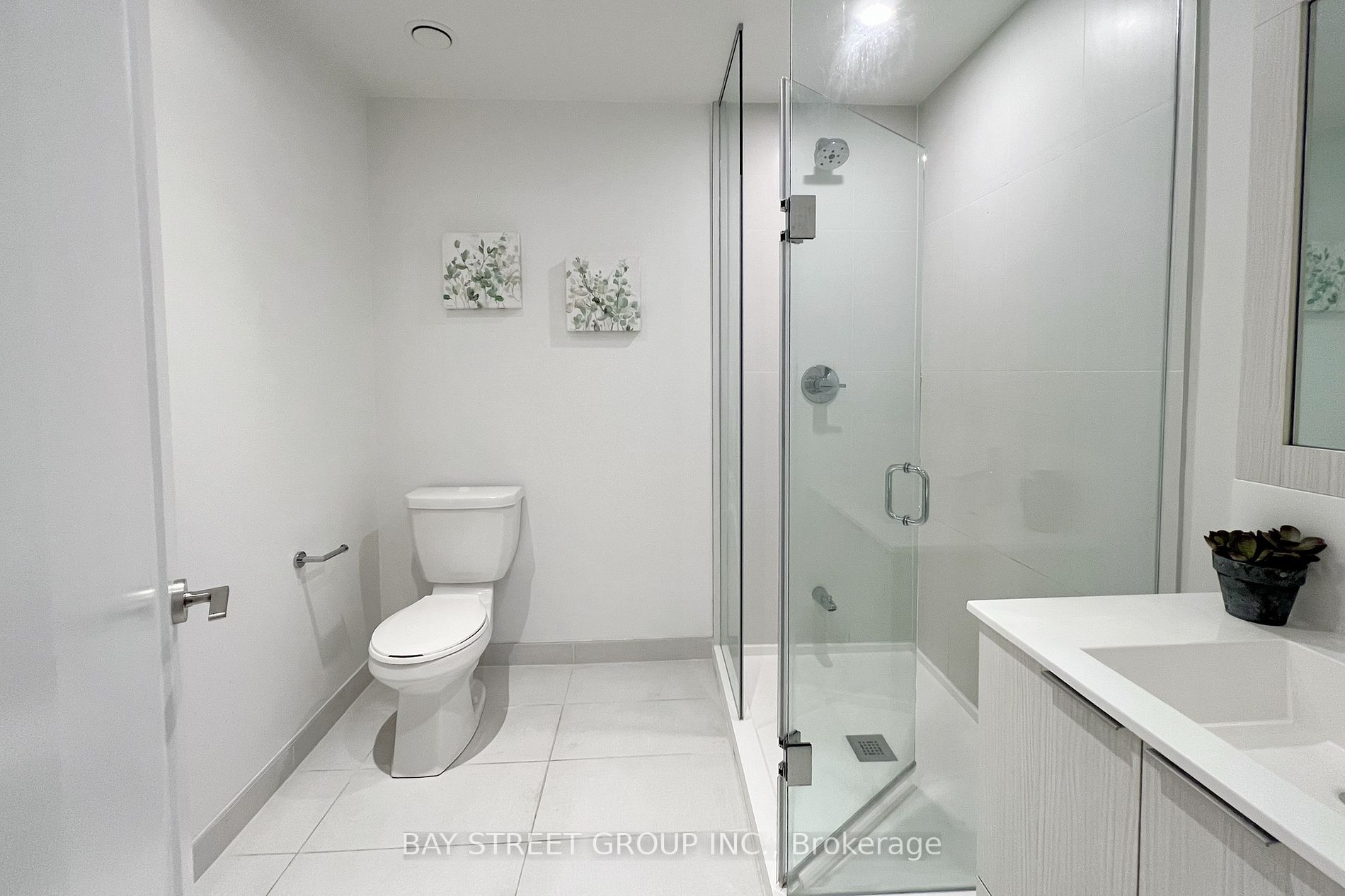25 Adra Grado Way, #310