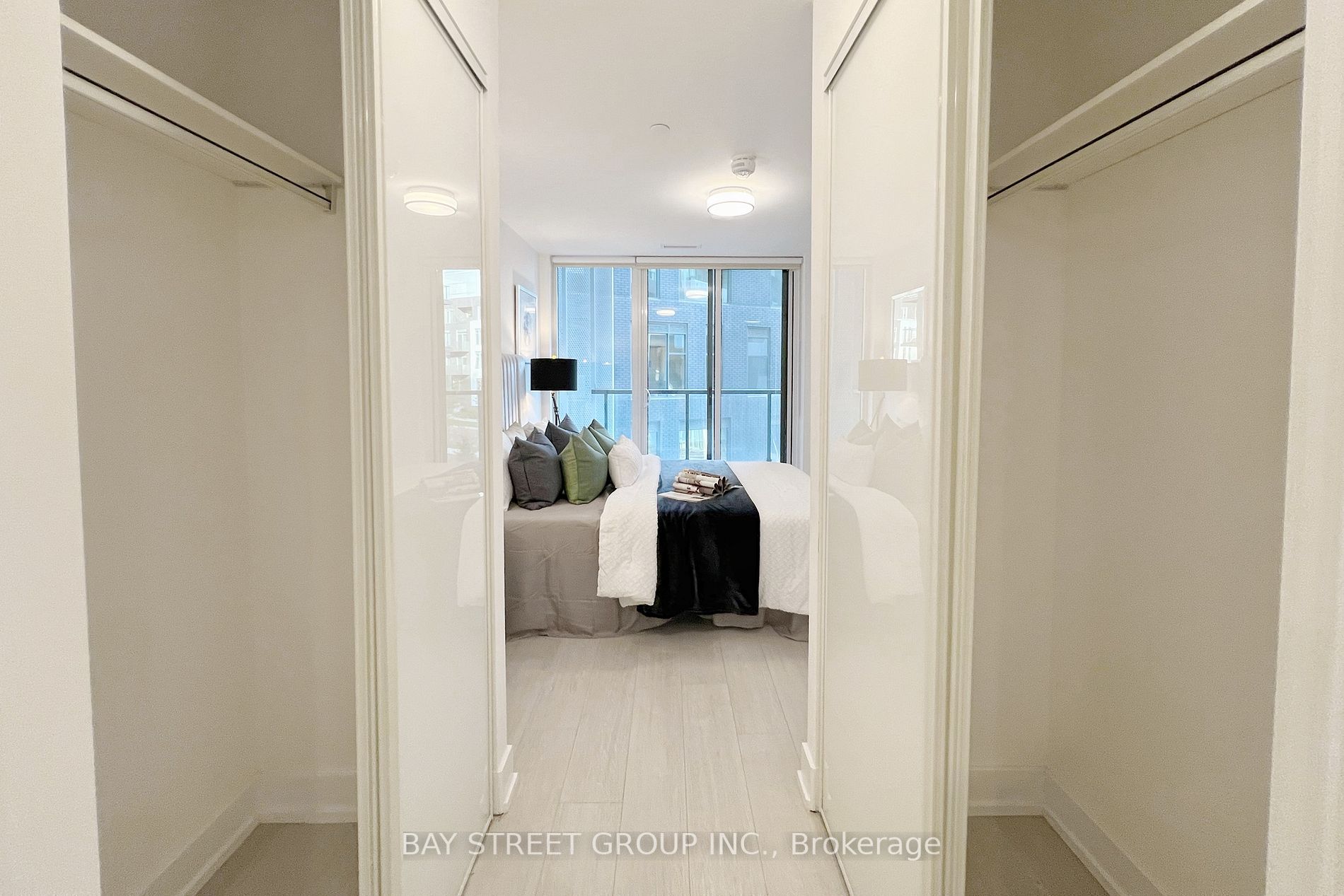 25 Adra Grado Way, #310
