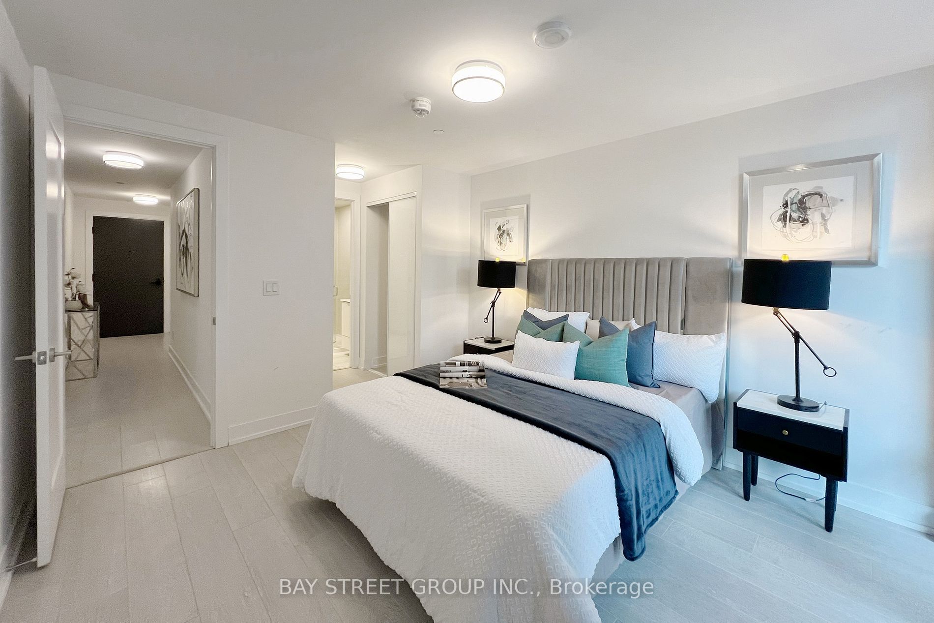 25 Adra Grado Way, #310