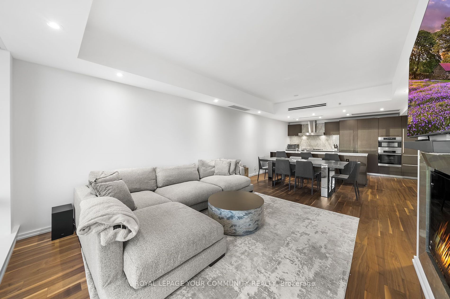 180 University Ave, #4607
