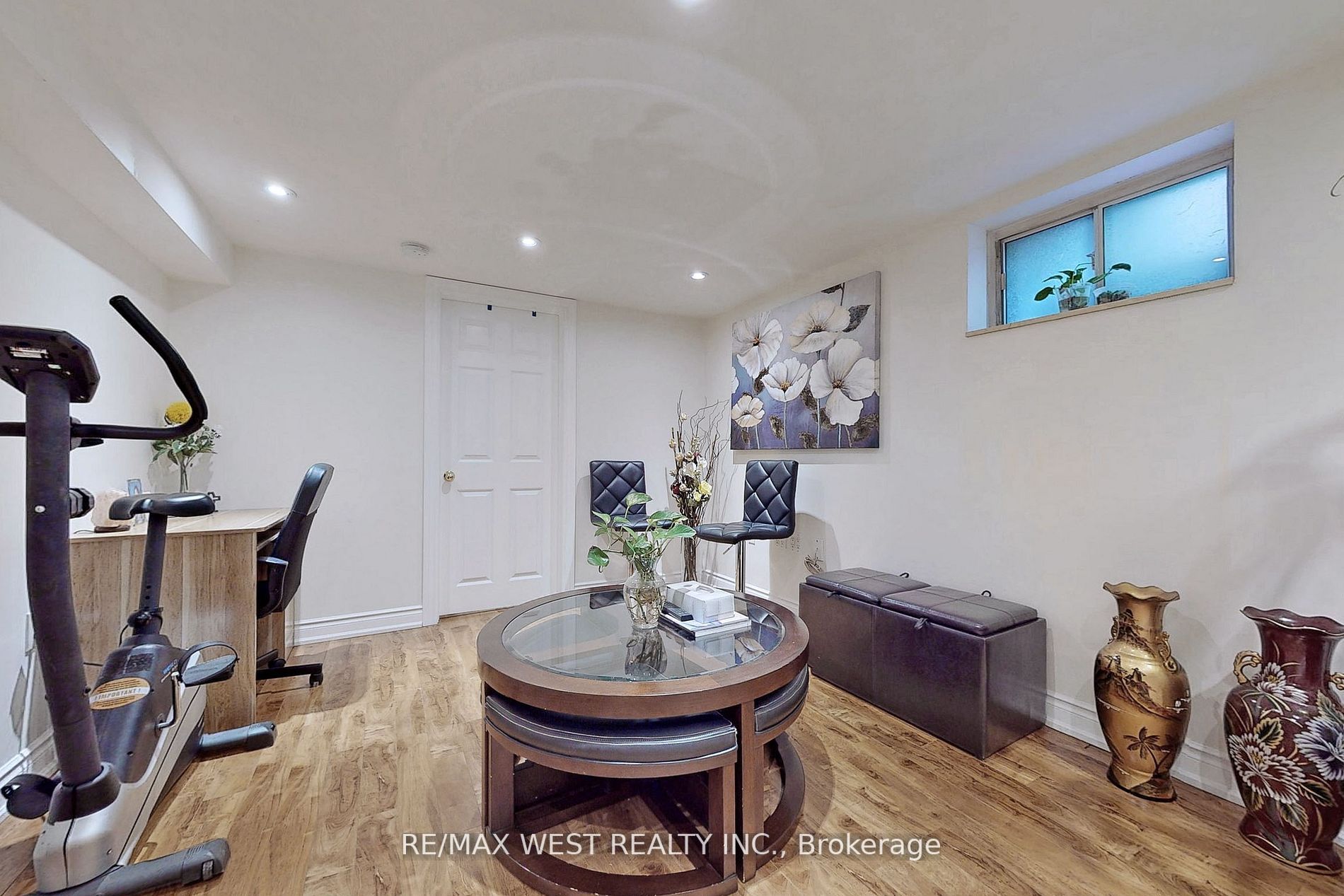 139 Ranee Ave