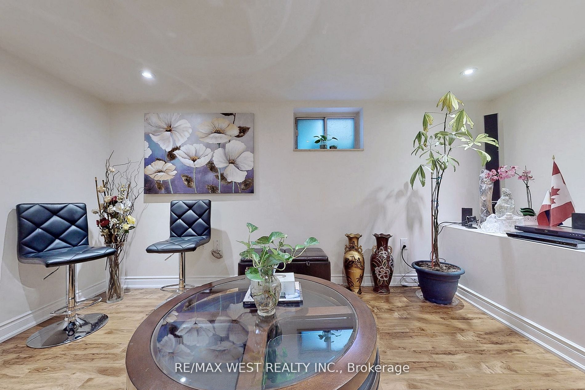 139 Ranee Ave