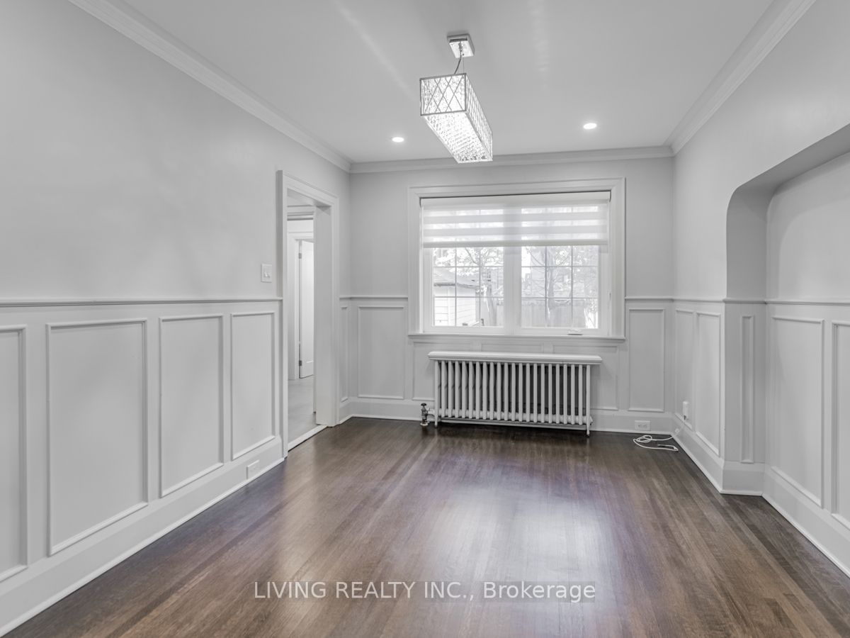 124 Heddington Ave