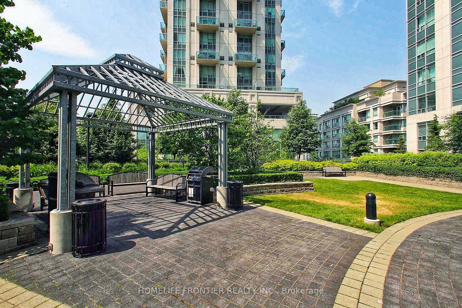 16 Harrison Garden Blvd, #Lph06