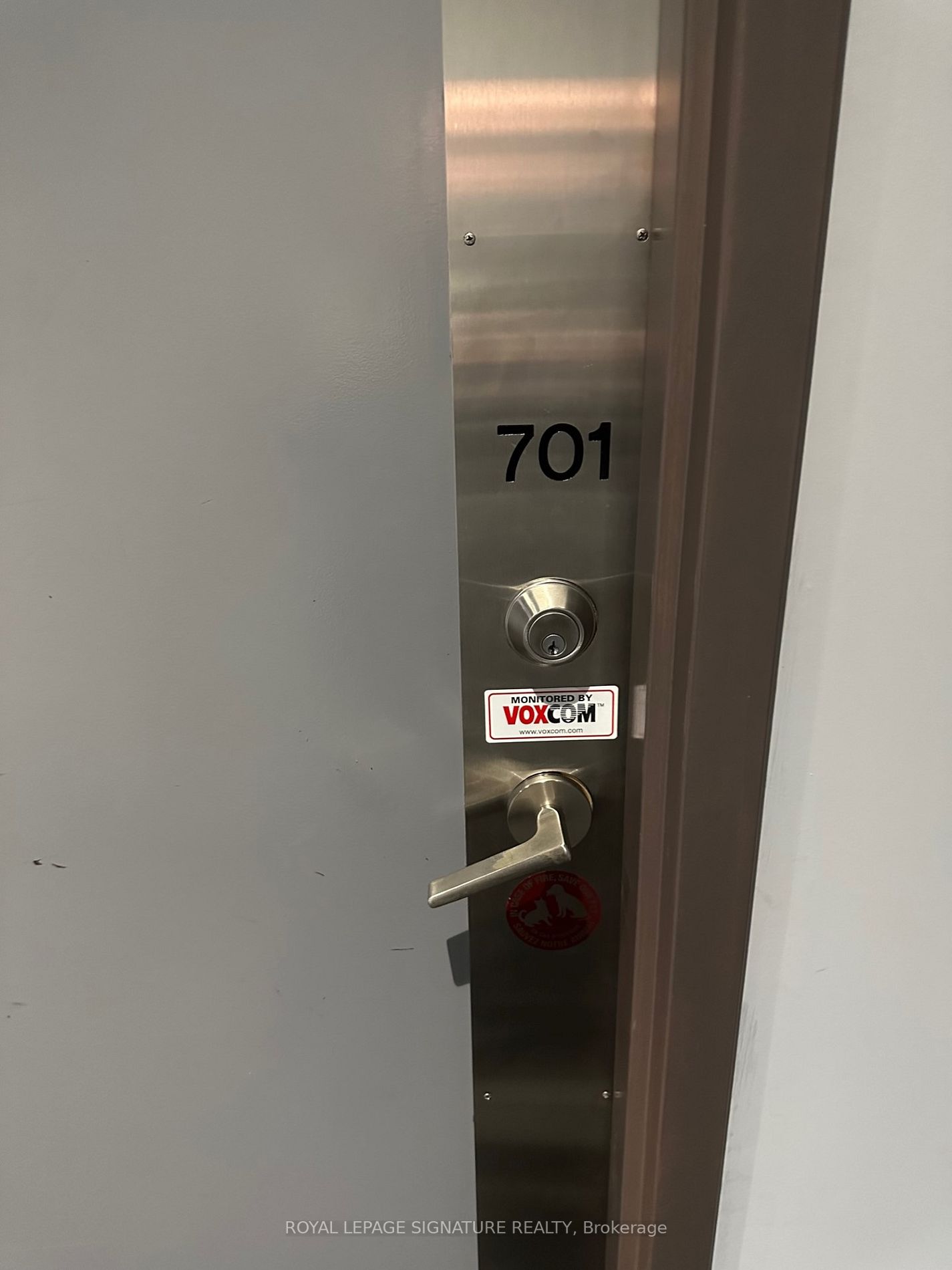42 Camden St, #701
